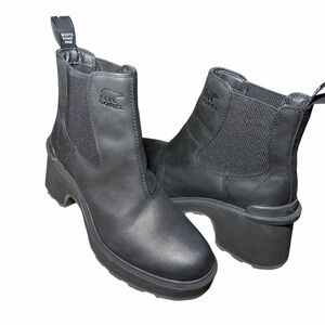 Sorel Hi-Line Heeled Chelsea Boots Black Waterproof Leather Lug Sole Size 6.5